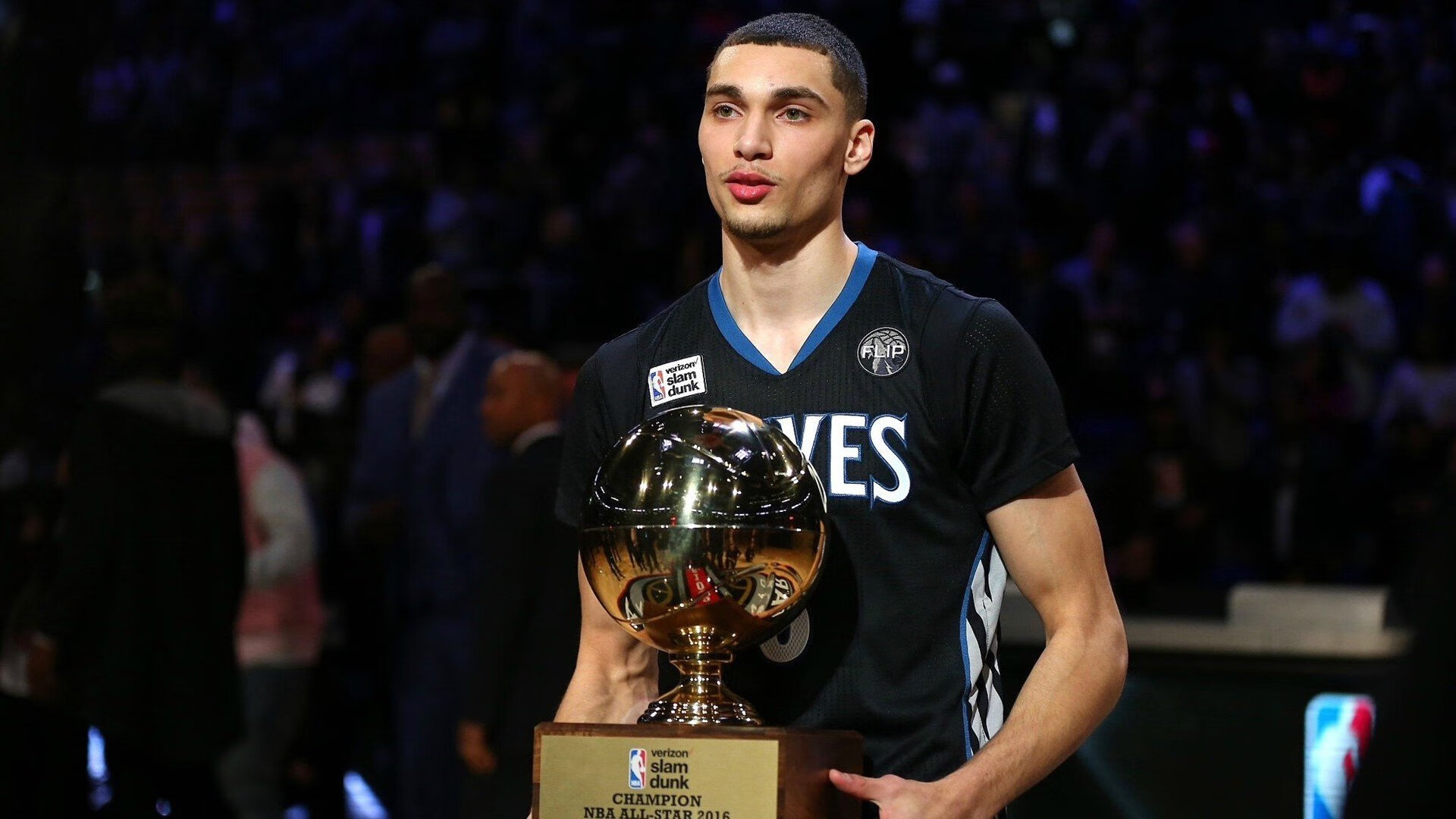 _老鹰外线火力全开，击败活塞_，老鹰hunter